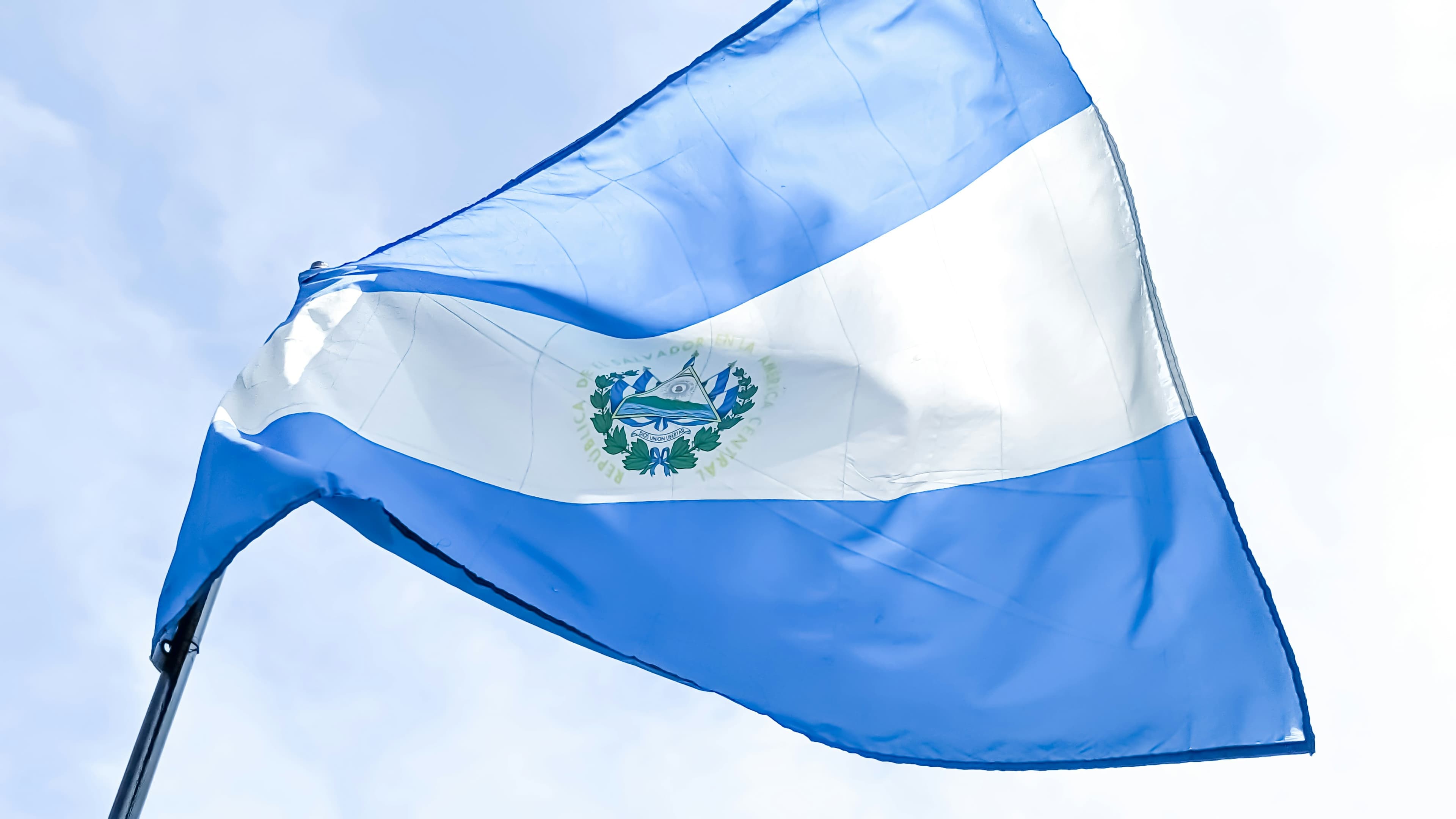 El Salvador Flag